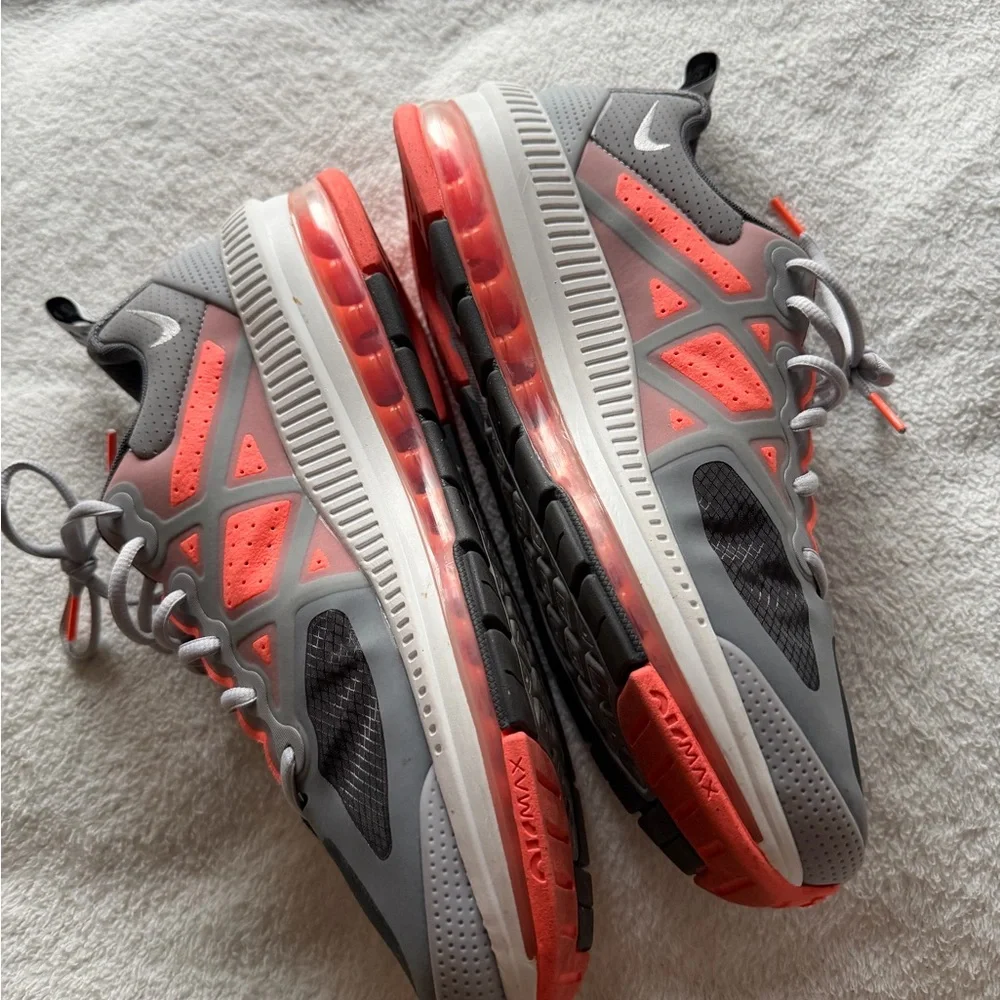 Nike Air Max Genome Anthracite Bright Crimson Sneakers | 10.5 - Picture 11 of 13